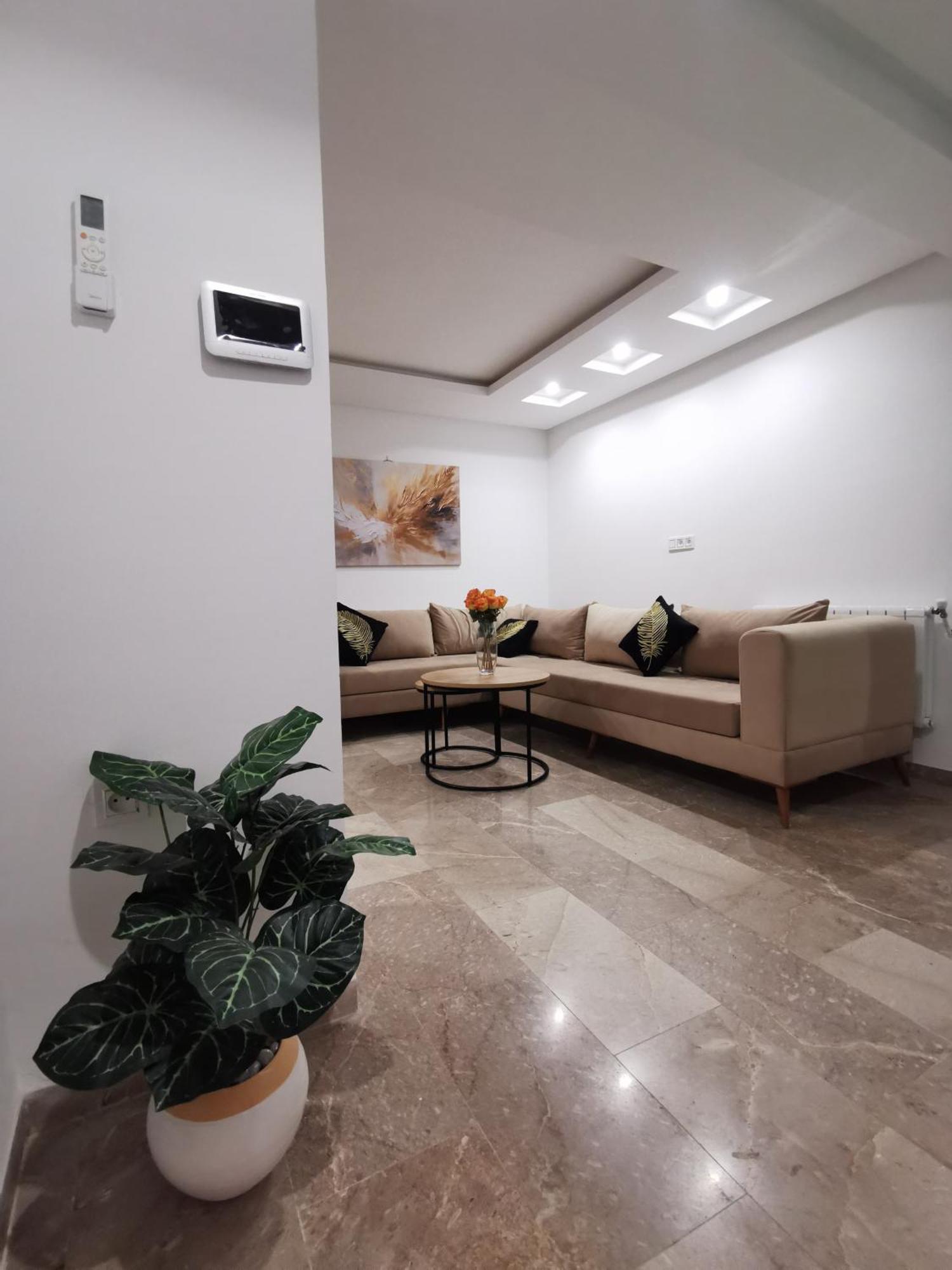 Rdc S2 Pieds Dans L'Eau Parking Privee Hammam Sousse Exteriör bild